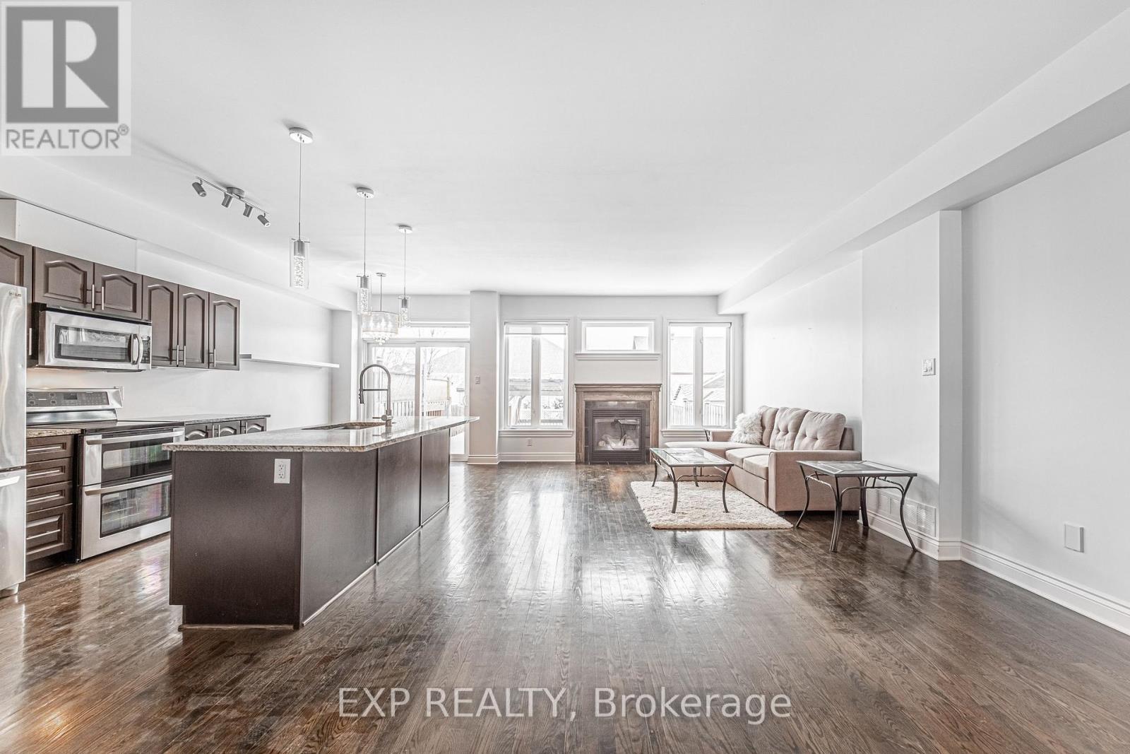 












6777 BREANNA CARDILL STREET

,
Ottawa,




Ontario
K4P0C1

