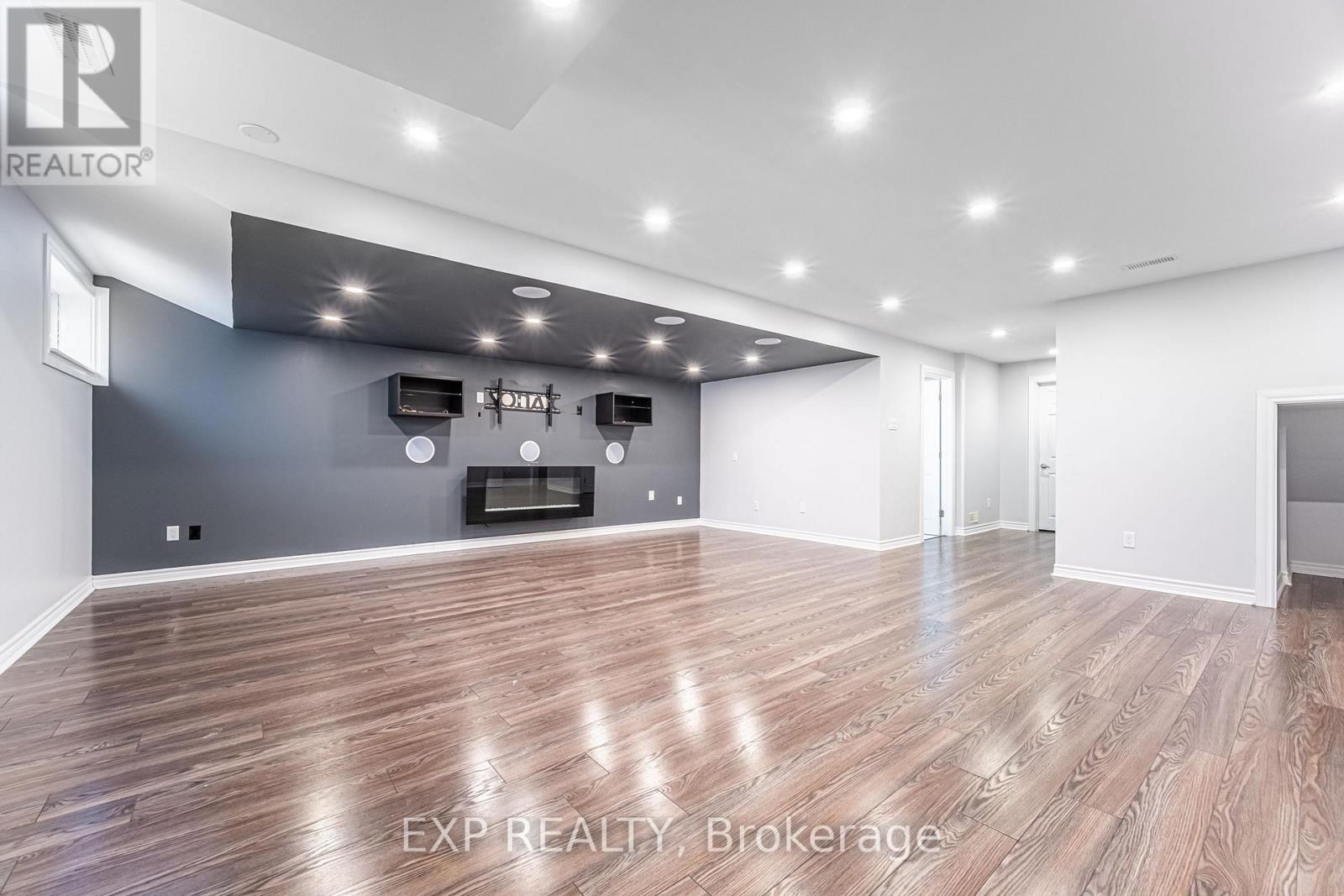 












6777 BREANNA CARDILL STREET

,
Ottawa,




Ontario
K4P0C1


