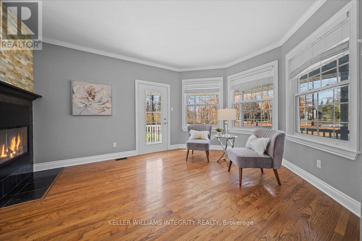 












38 MARCHVALE DRIVE

,
Ottawa,




Ontario
K2W1C2


