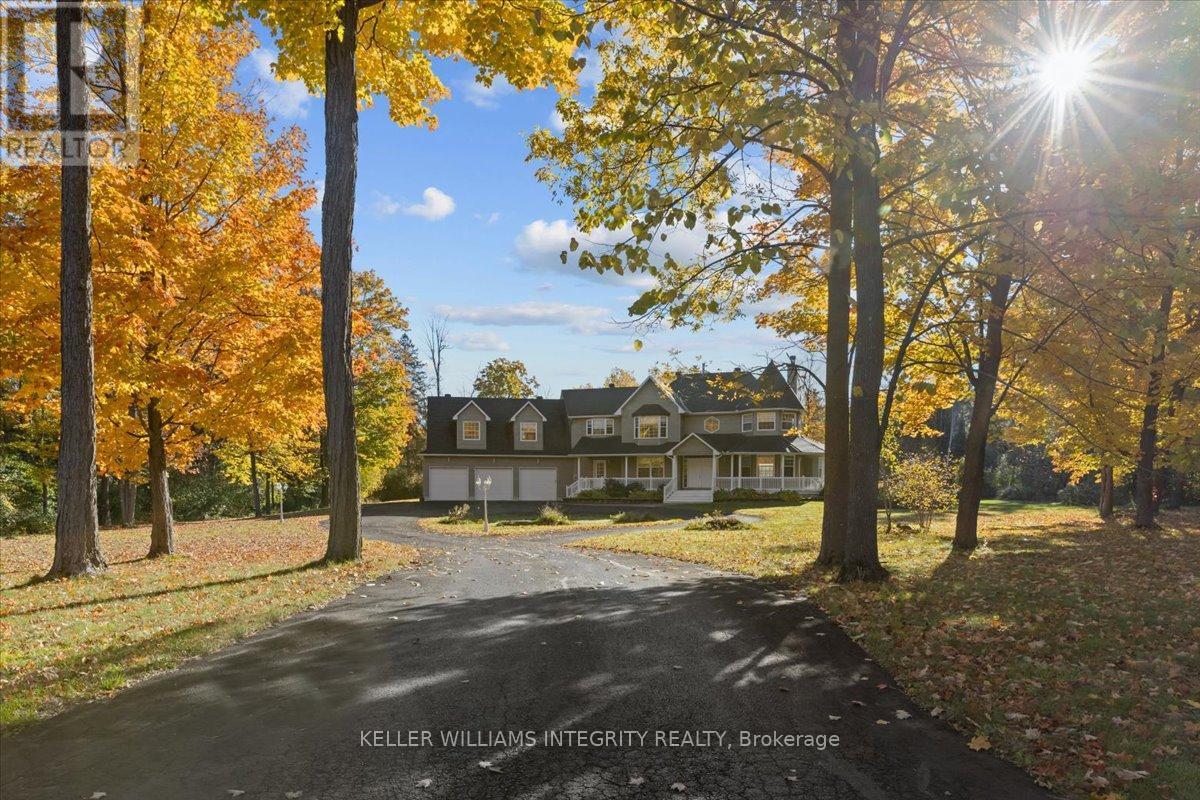












38 MARCHVALE DRIVE

,
Ottawa,




Ontario
K2W1C2

