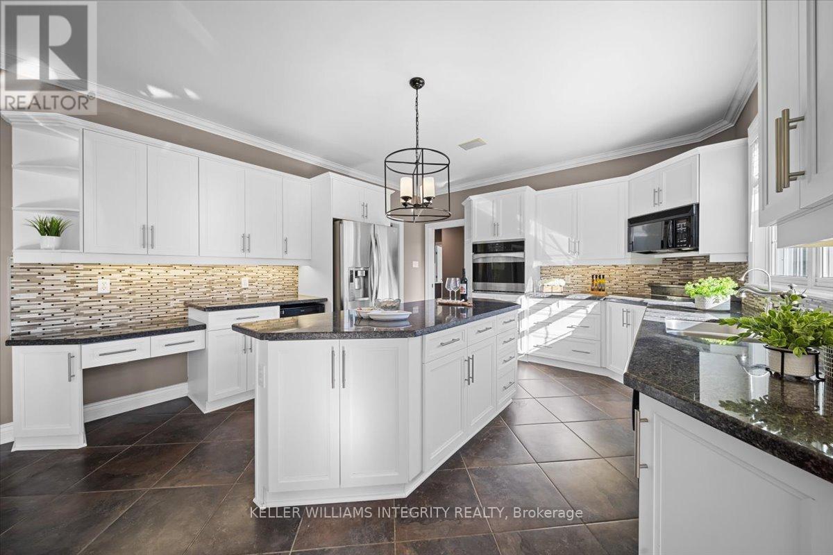 












38 MARCHVALE DRIVE

,
Ottawa,




Ontario
K2W1C2

