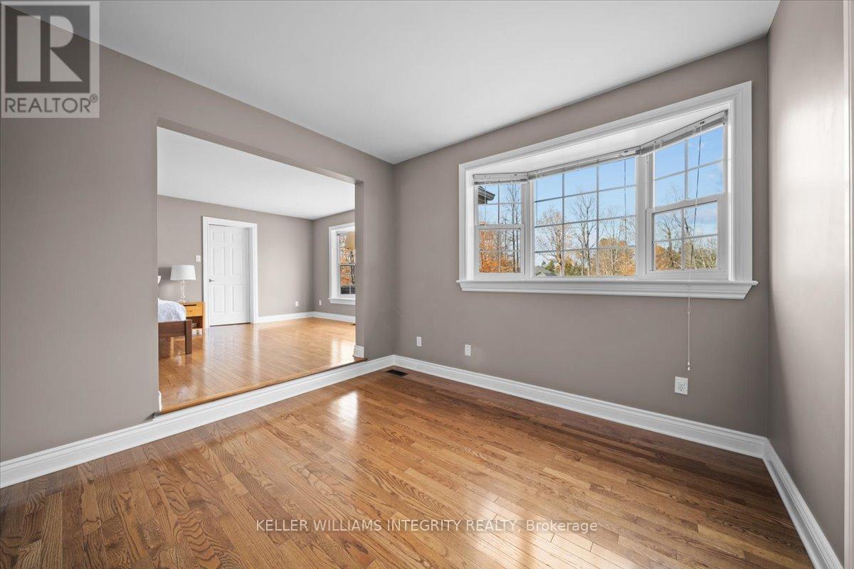 












38 MARCHVALE DRIVE

,
Ottawa,




Ontario
K2W1C2

