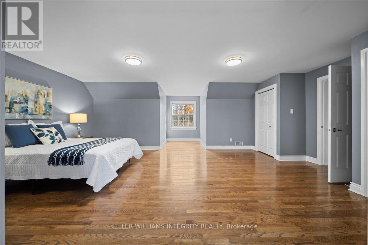 












38 MARCHVALE DRIVE

,
Ottawa,




Ontario
K2W1C2

