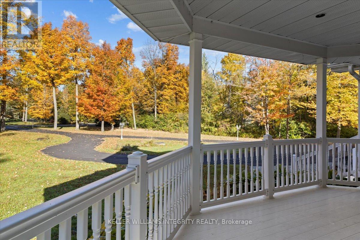 












38 MARCHVALE DRIVE

,
Ottawa,




Ontario
K2W1C2

