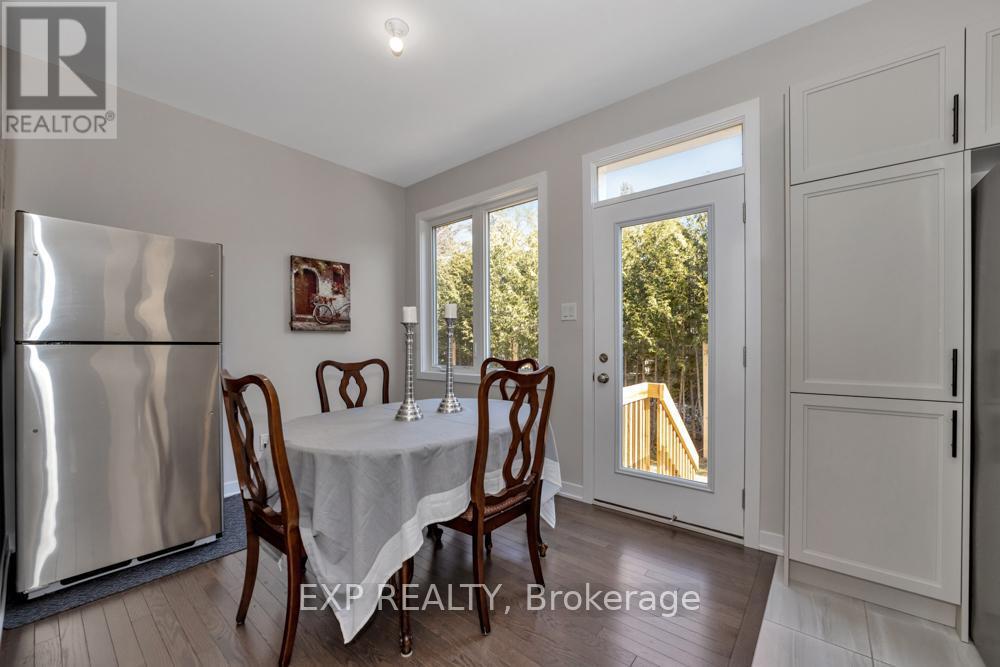 












279 FALSETTO STREET

,
Ottawa,




Ontario
K1W0S4

