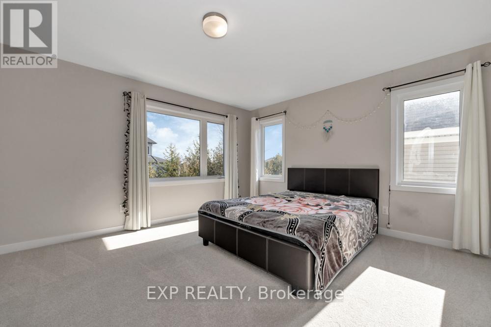 












279 FALSETTO STREET

,
Ottawa,




Ontario
K1W0S4

