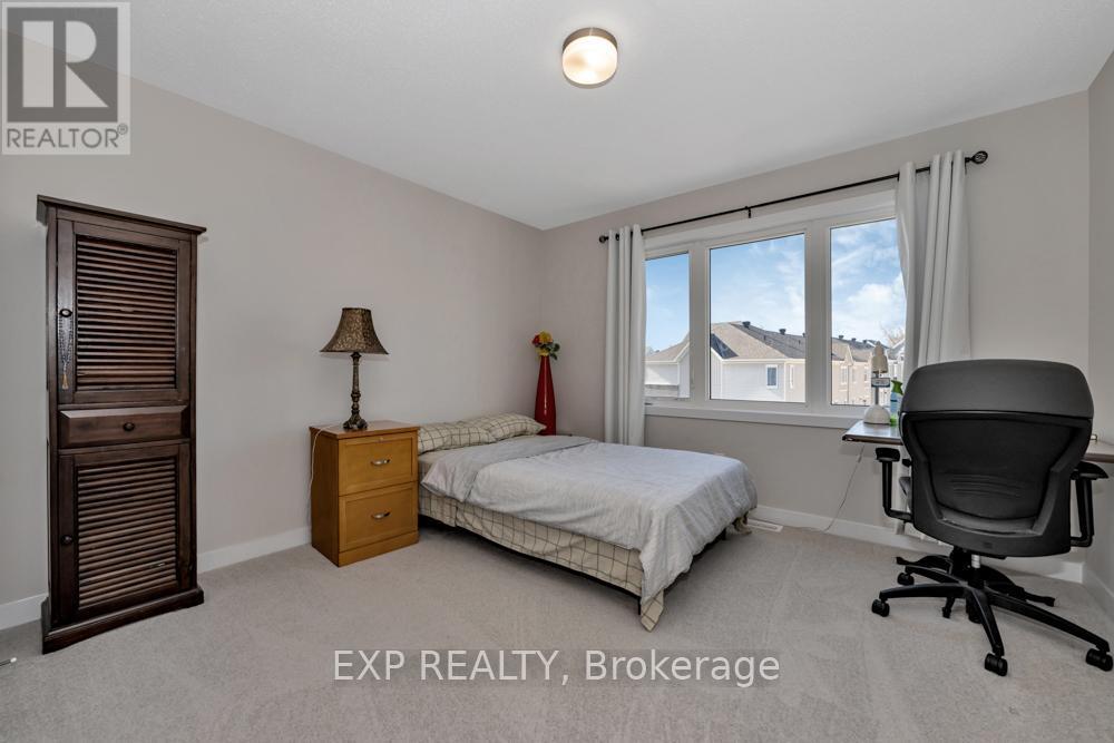 












279 FALSETTO STREET

,
Ottawa,




Ontario
K1W0S4

