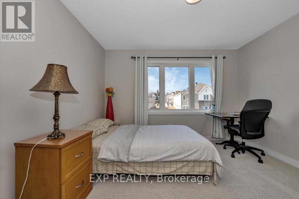 












279 FALSETTO STREET

,
Ottawa,




Ontario
K1W0S4


