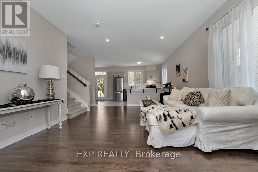 












279 FALSETTO STREET

,
Ottawa,




Ontario
K1W0S4

