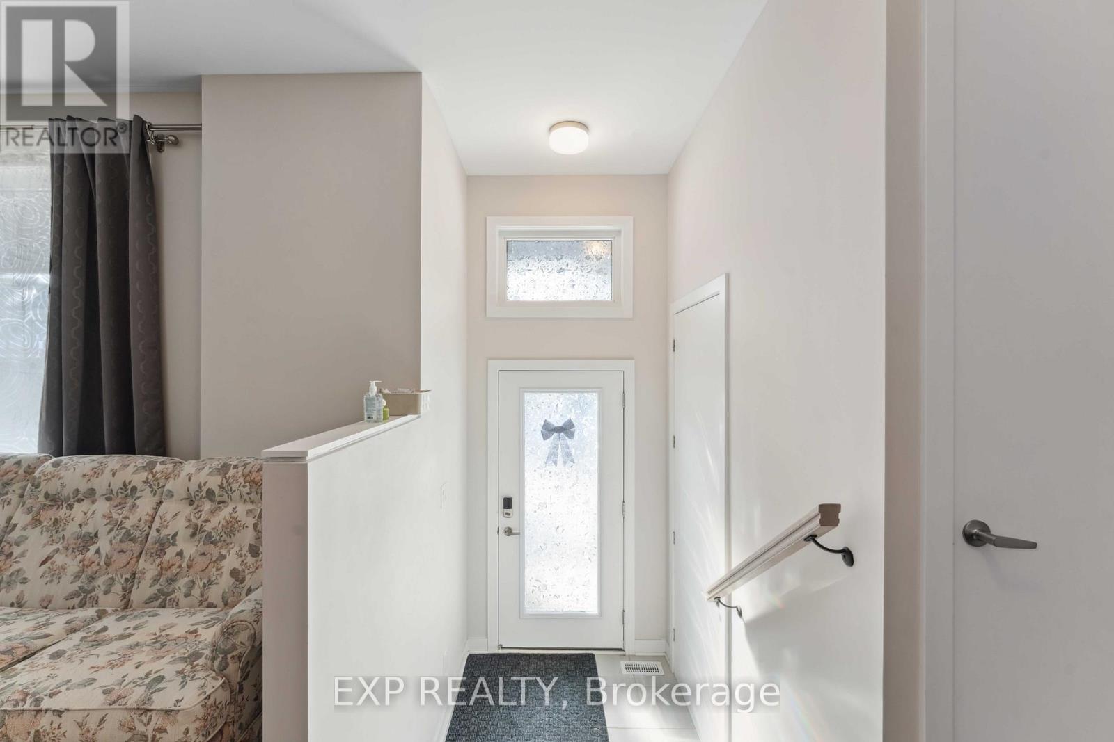 












212 SPECKLED ALDER ROW

,
Ottawa,




Ontario
K2J7G8

