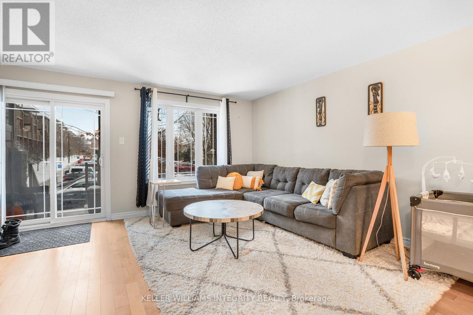 












18 - 176 DEN HAAG DRIVE

,
Ottawa,




Ontario
K1K2V7

