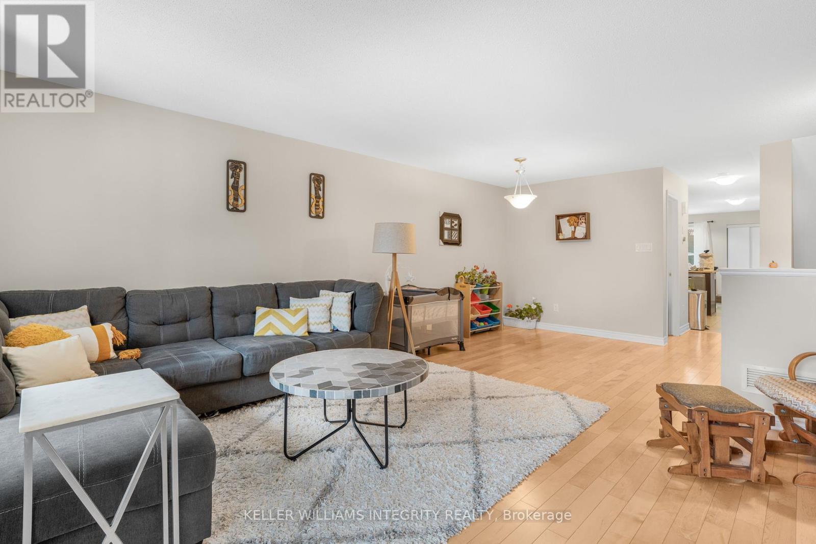 












18 - 176 DEN HAAG DRIVE

,
Ottawa,




Ontario
K1K2V7

