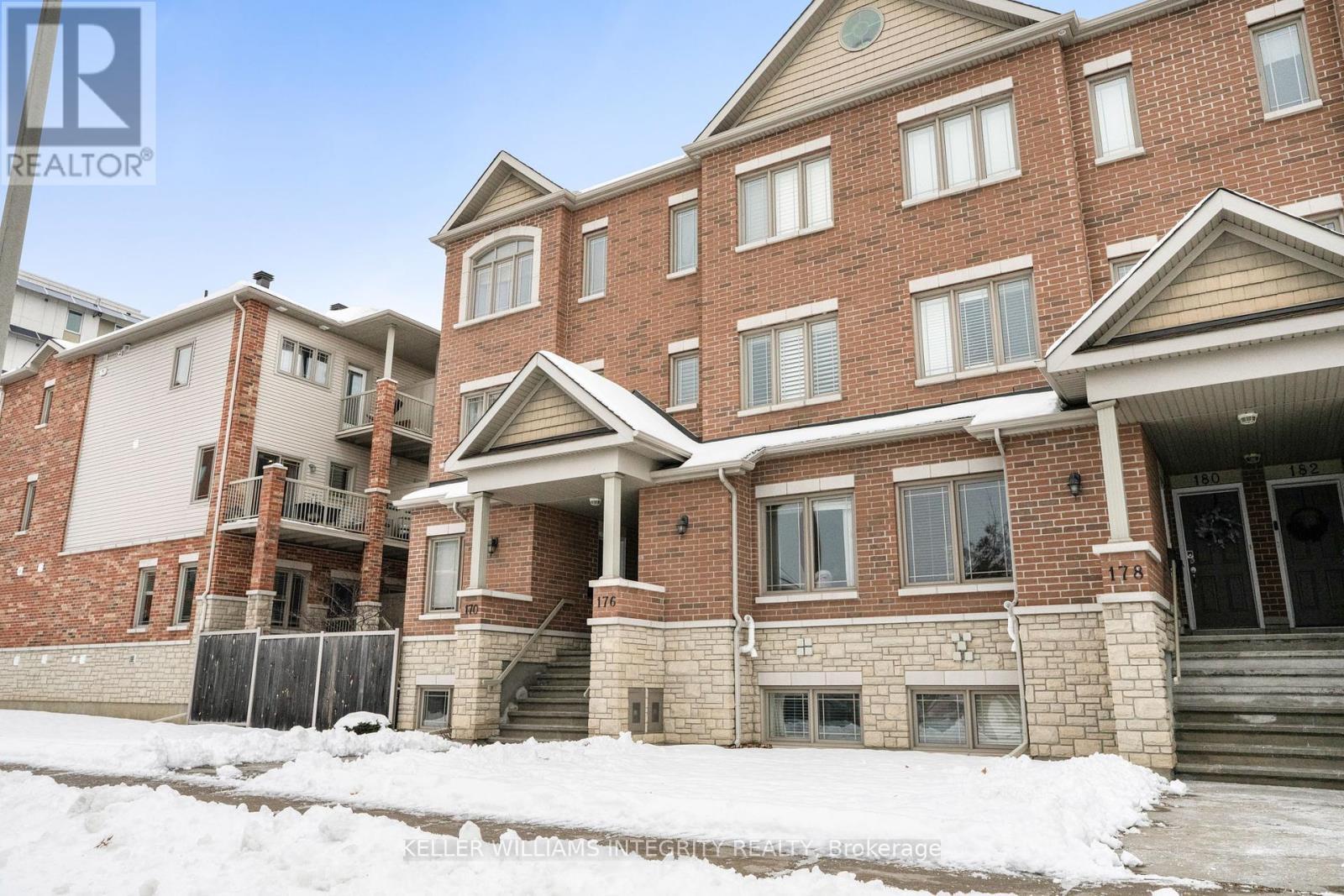 












18 - 176 DEN HAAG DRIVE

,
Ottawa,




Ontario
K1K2V7

