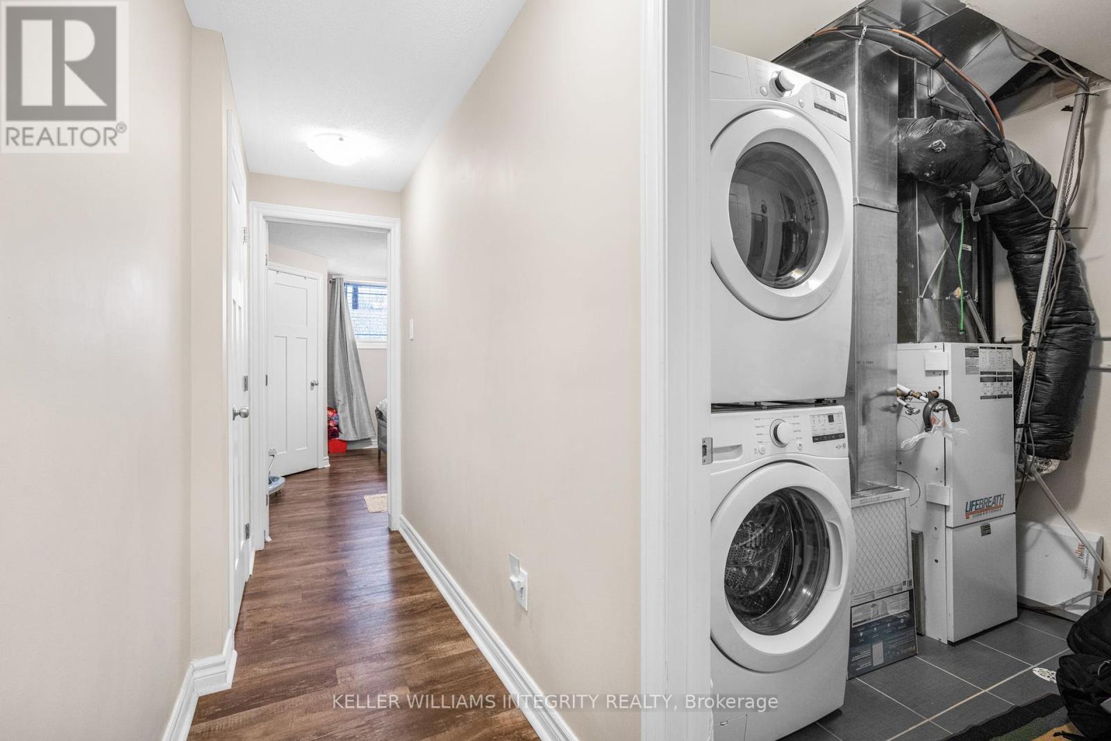 












18 - 176 DEN HAAG DRIVE

,
Ottawa,




Ontario
K1K2V7

