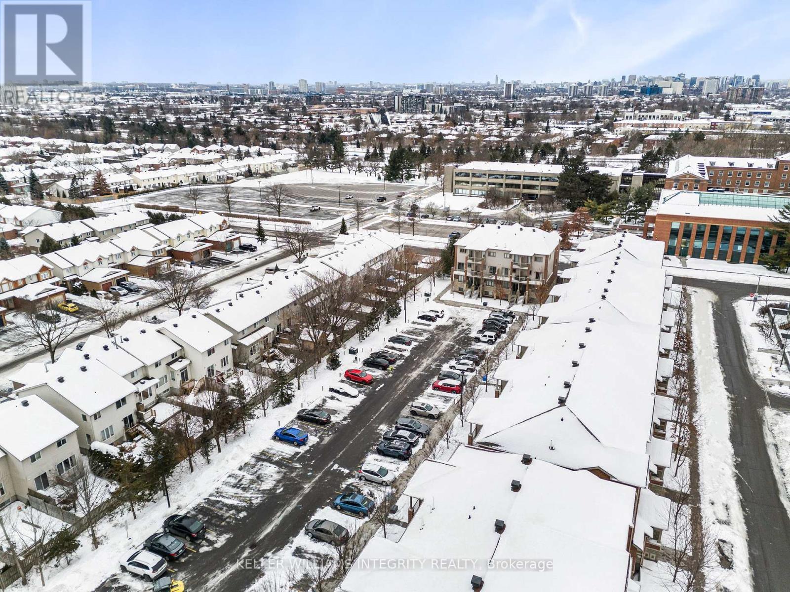 












18 - 176 DEN HAAG DRIVE

,
Ottawa,




Ontario
K1K2V7

