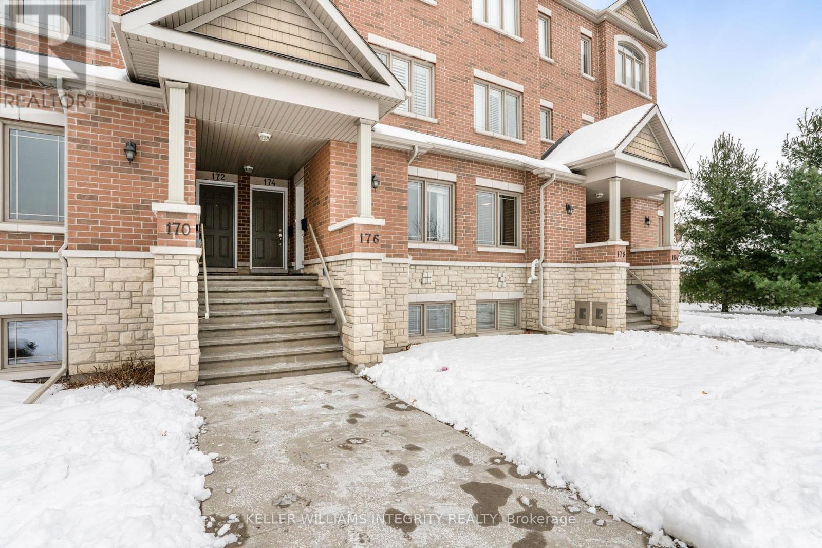 












18 - 176 DEN HAAG DRIVE

,
Ottawa,




Ontario
K1K2V7

