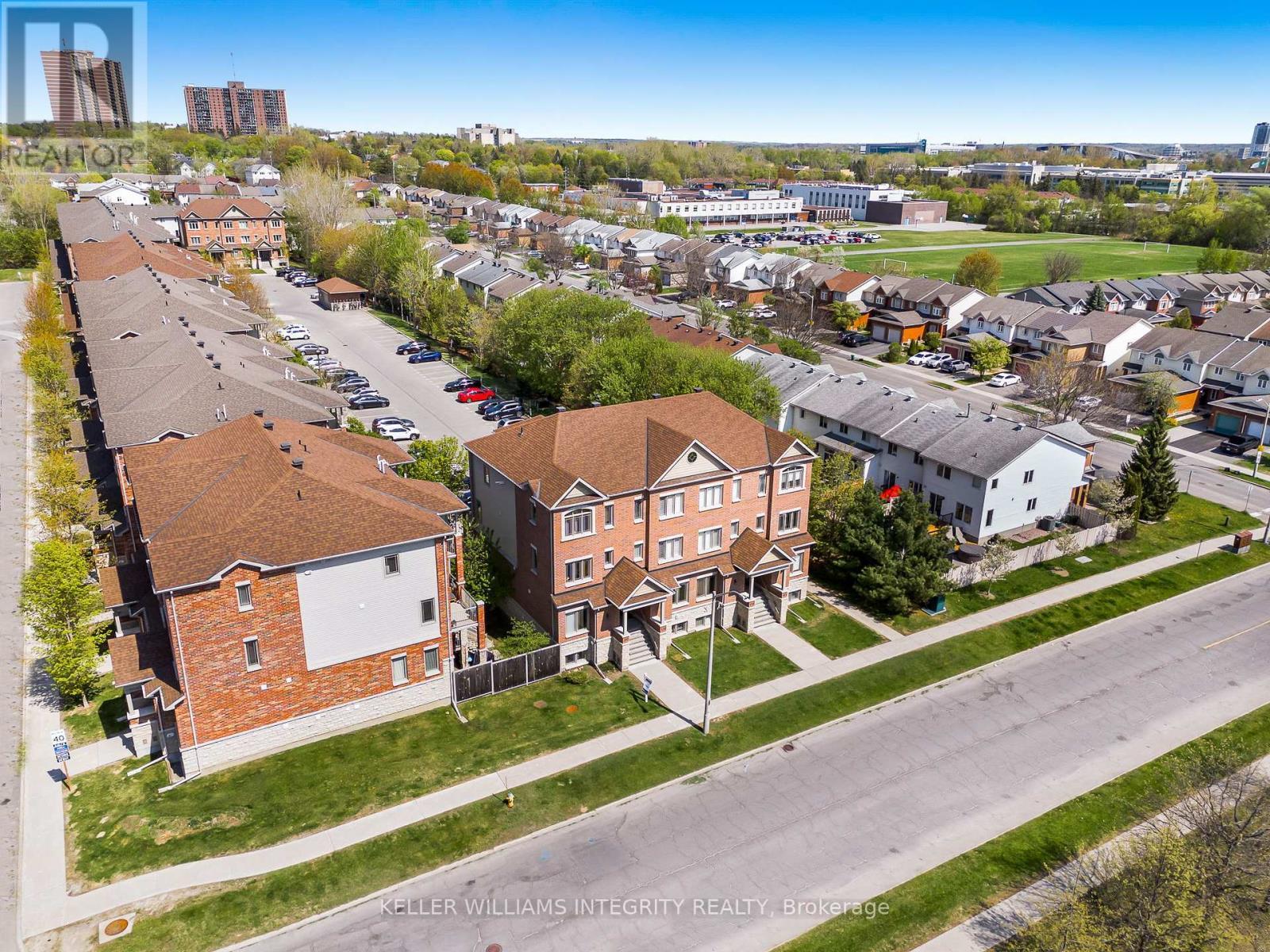 












18 - 176 DEN HAAG DRIVE

,
Ottawa,




Ontario
K1K2V7

