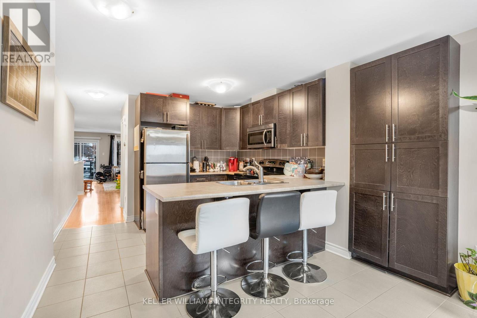 












18 - 176 DEN HAAG DRIVE

,
Ottawa,




Ontario
K1K2V7

