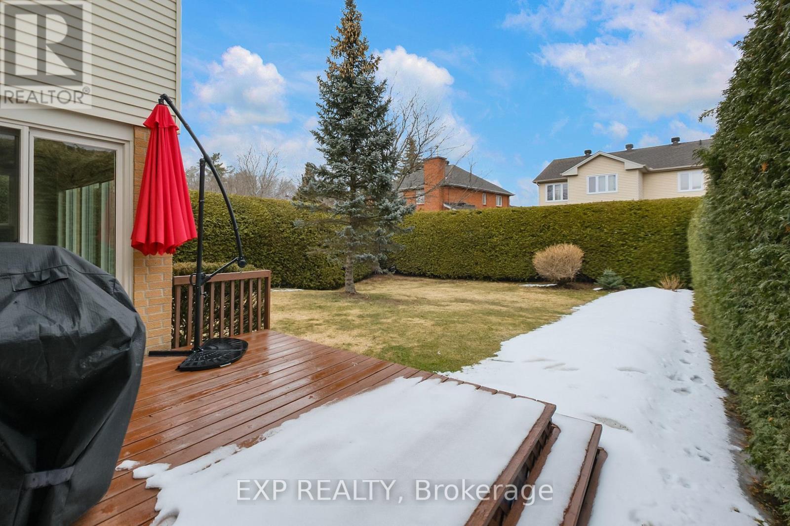 












6182 VOYAGEUR DRIVE

,
Ottawa,




Ontario
K1C2W3

