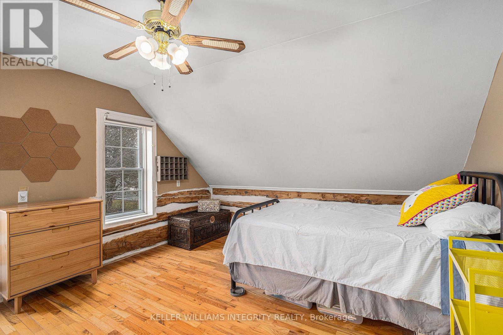 












359 CARLETON STREET

,
Carleton Place,




Ontario
K7C3C2

