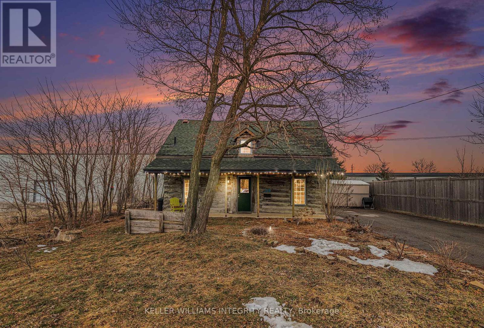 












359 CARLETON STREET

,
Carleton Place,




Ontario
K7C3C2

