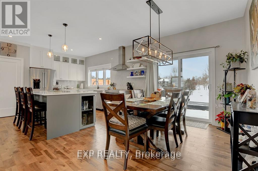 












4 TRACY LANE

,
Rideau Lakes,




Ontario
K7A4S5

