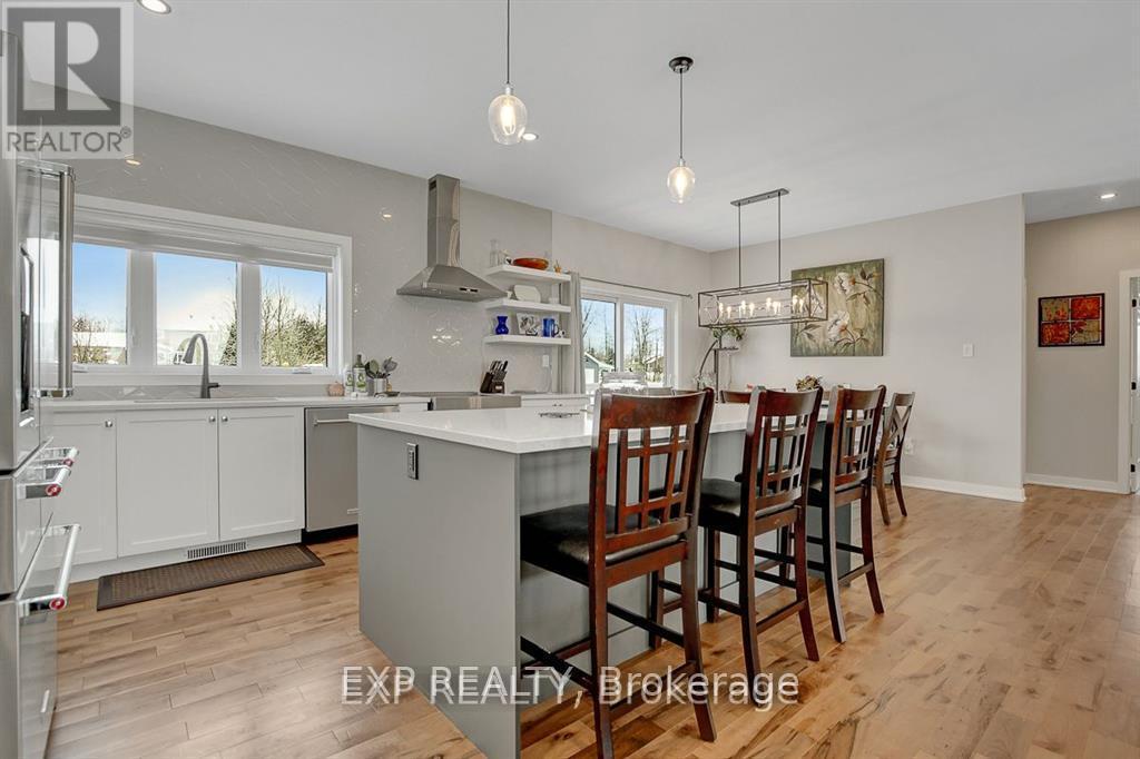 












4 TRACY LANE

,
Rideau Lakes,




Ontario
K7A4S5

