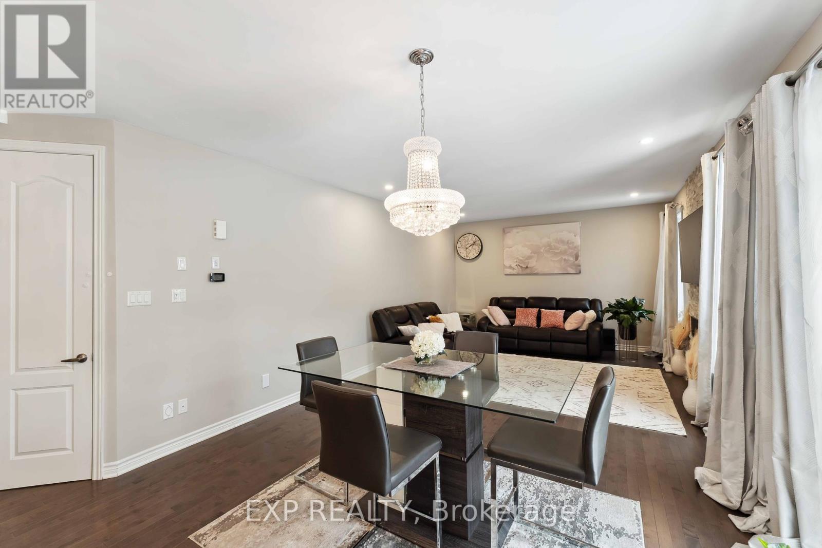 












107 AUBRAIS CRESCENT

,
Ottawa,




Ontario
K1W0M9

