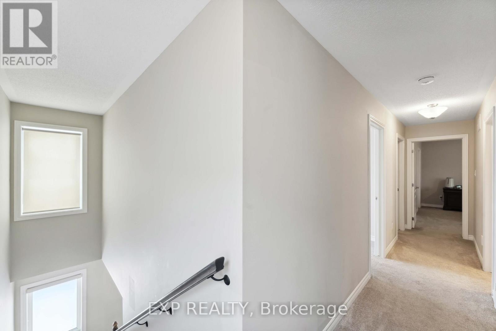 












107 AUBRAIS CRESCENT

,
Ottawa,




Ontario
K1W0M9

