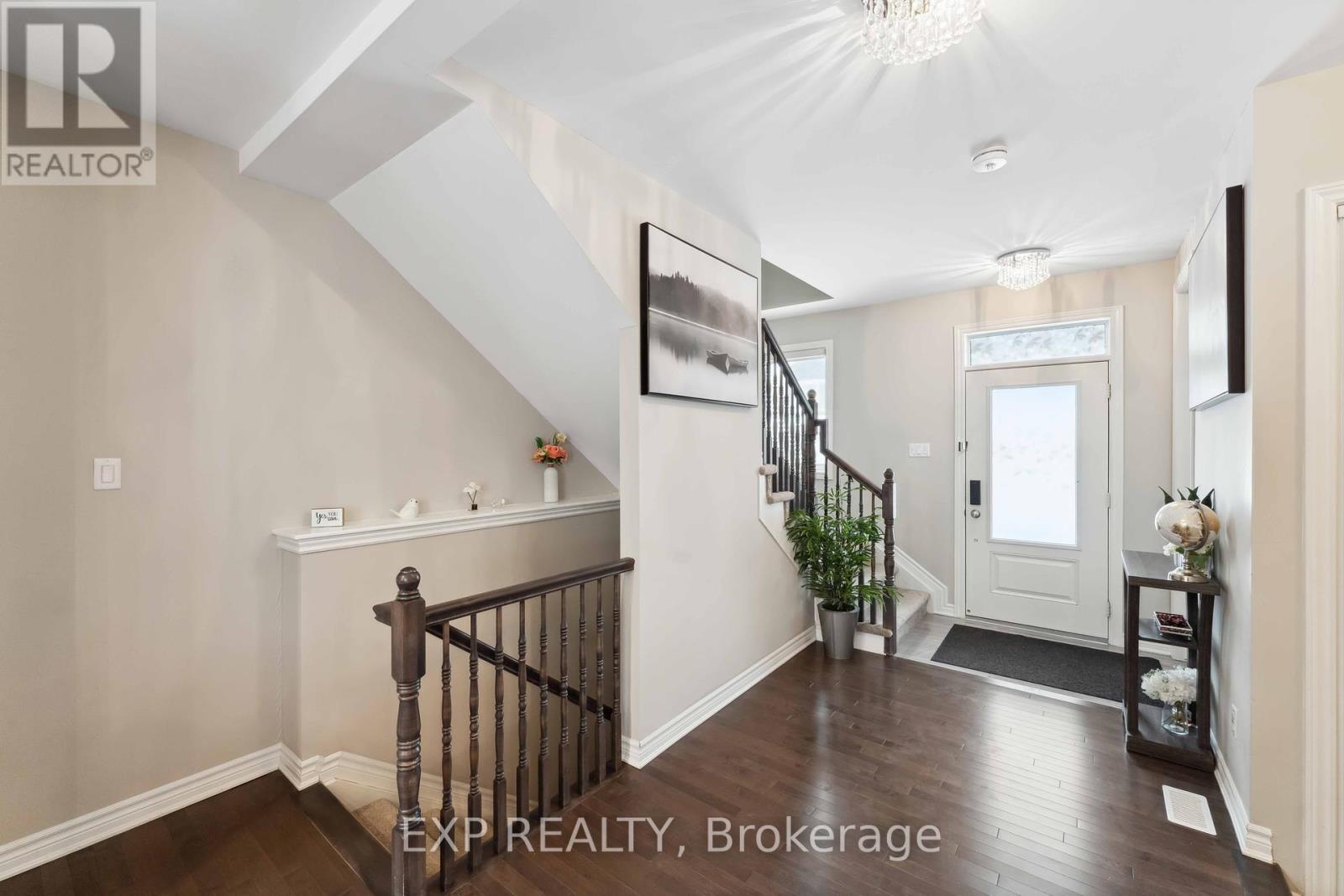 












107 AUBRAIS CRESCENT

,
Ottawa,




Ontario
K1W0M9

