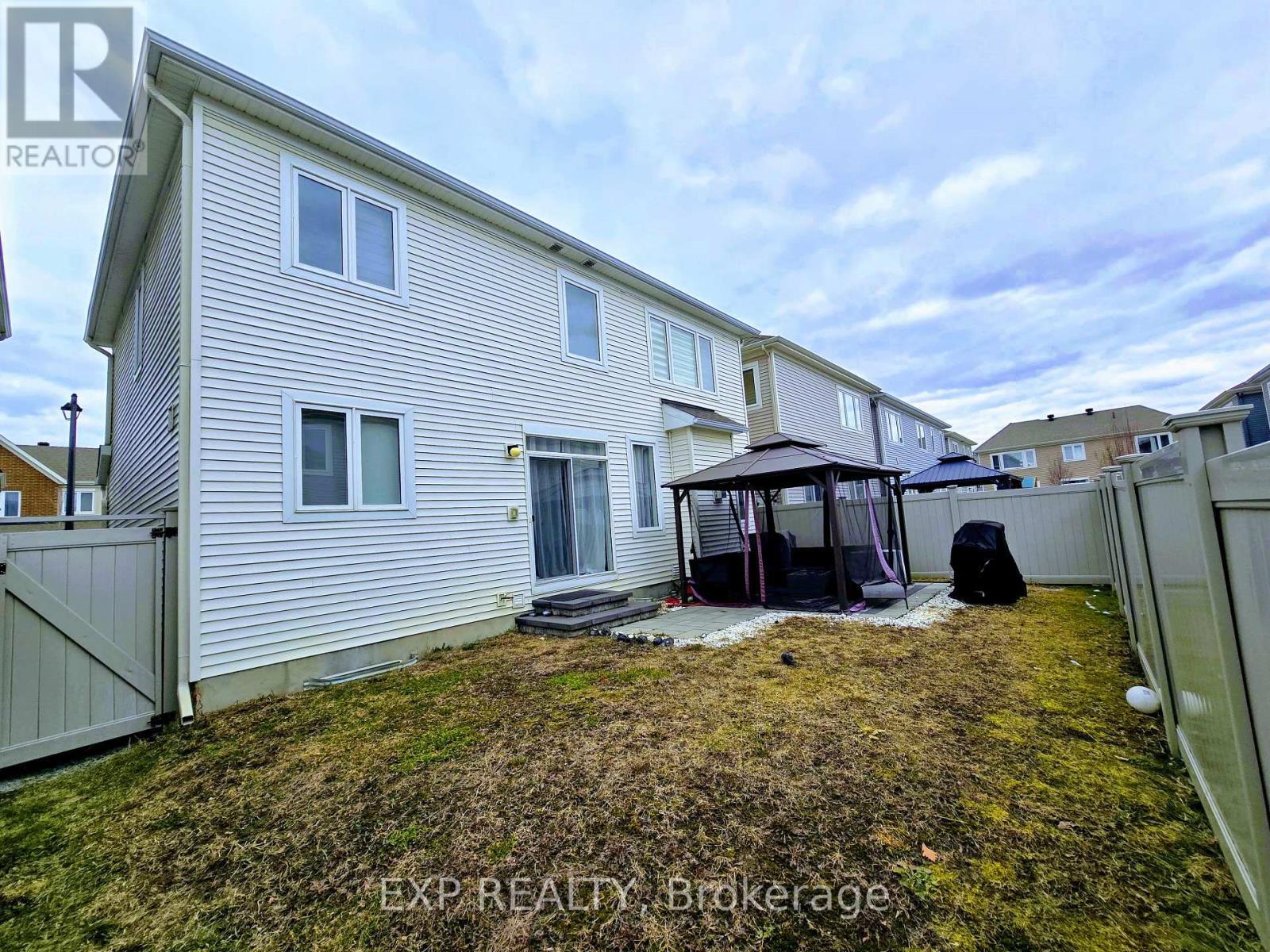 












107 AUBRAIS CRESCENT

,
Ottawa,




Ontario
K1W0M9

