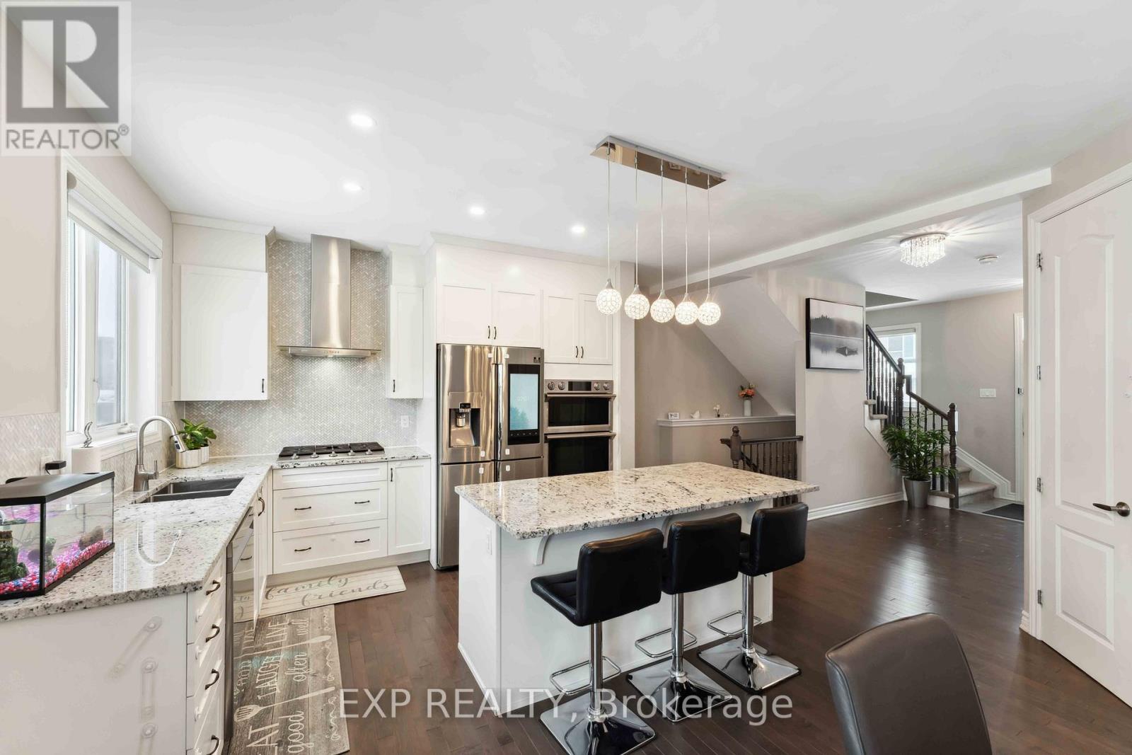 












107 AUBRAIS CRESCENT

,
Ottawa,




Ontario
K1W0M9

