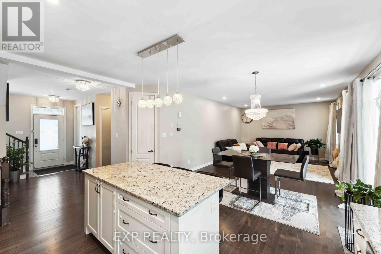 












107 AUBRAIS CRESCENT

,
Ottawa,




Ontario
K1W0M9

