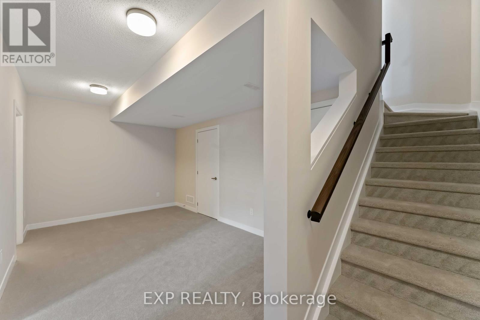












209 SPECKLED ALDER ROW

,
Ottawa,




Ontario
K2J7G8

