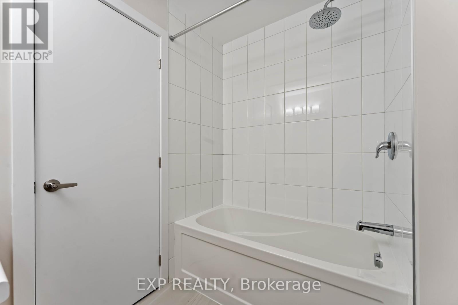 












209 SPECKLED ALDER ROW

,
Ottawa,




Ontario
K2J7G8

