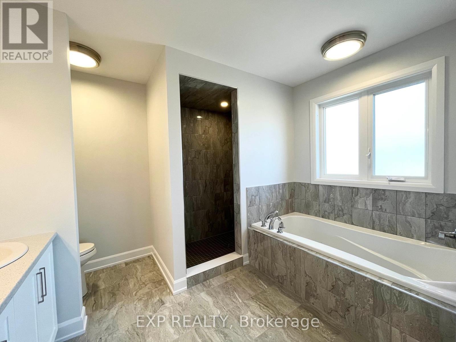 












827 SOLIDEX PLACE

,
Russell,




Ontario
K4R0C7

