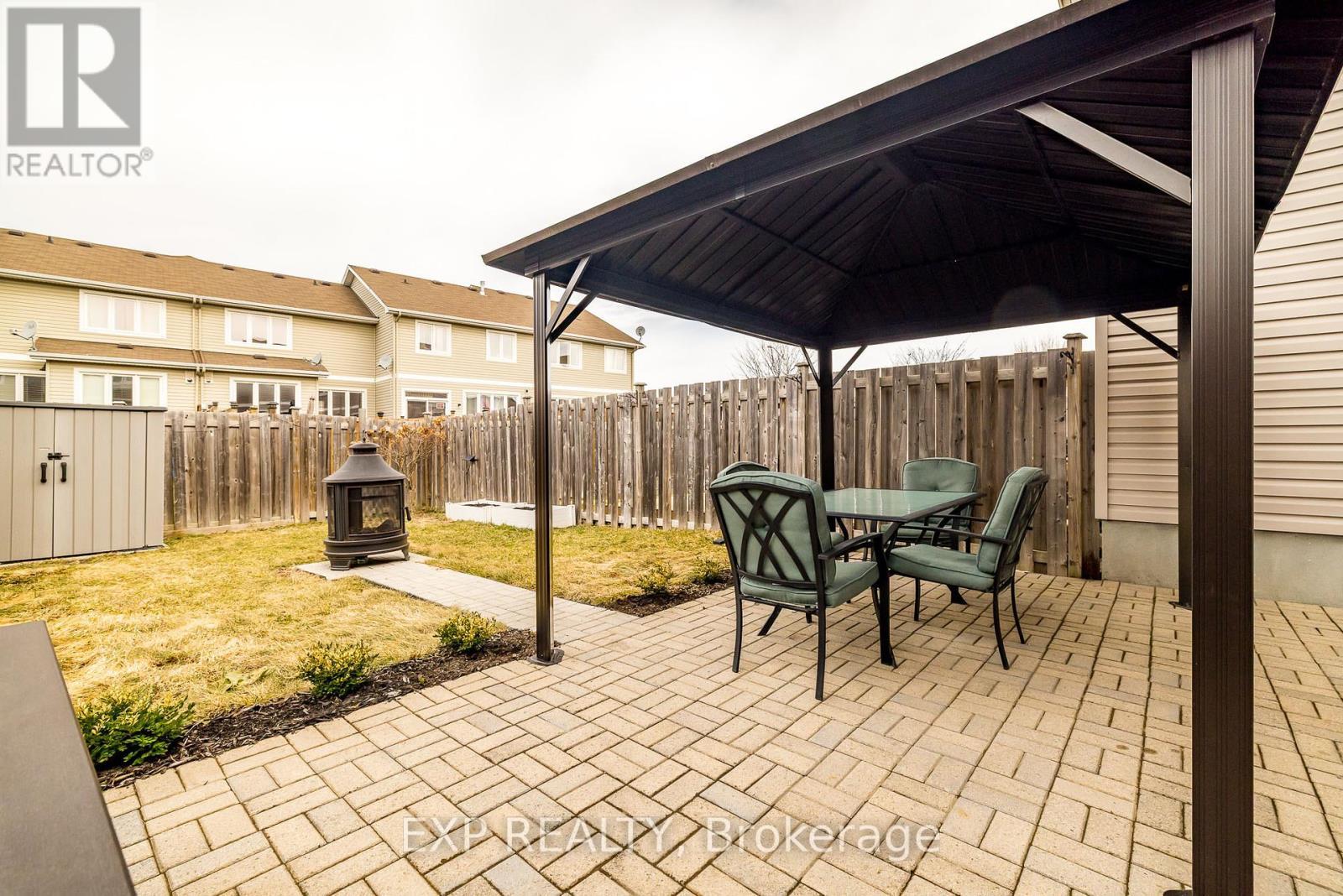 












24 DESMOND TRUDEAU DRIVE

,
Arnprior,




Ontario
K7S0G5

