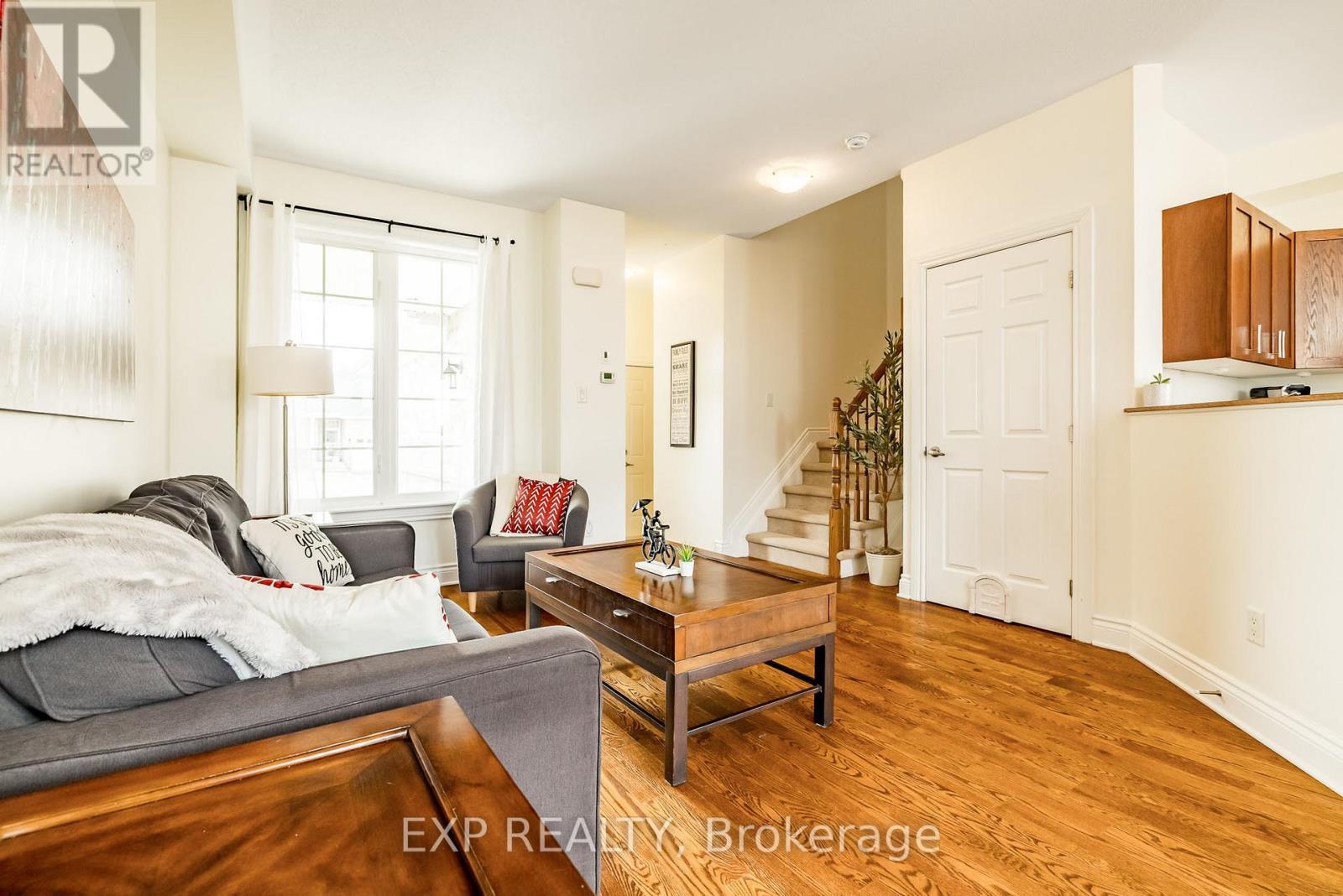 












24 DESMOND TRUDEAU DRIVE

,
Arnprior,




Ontario
K7S0G5

