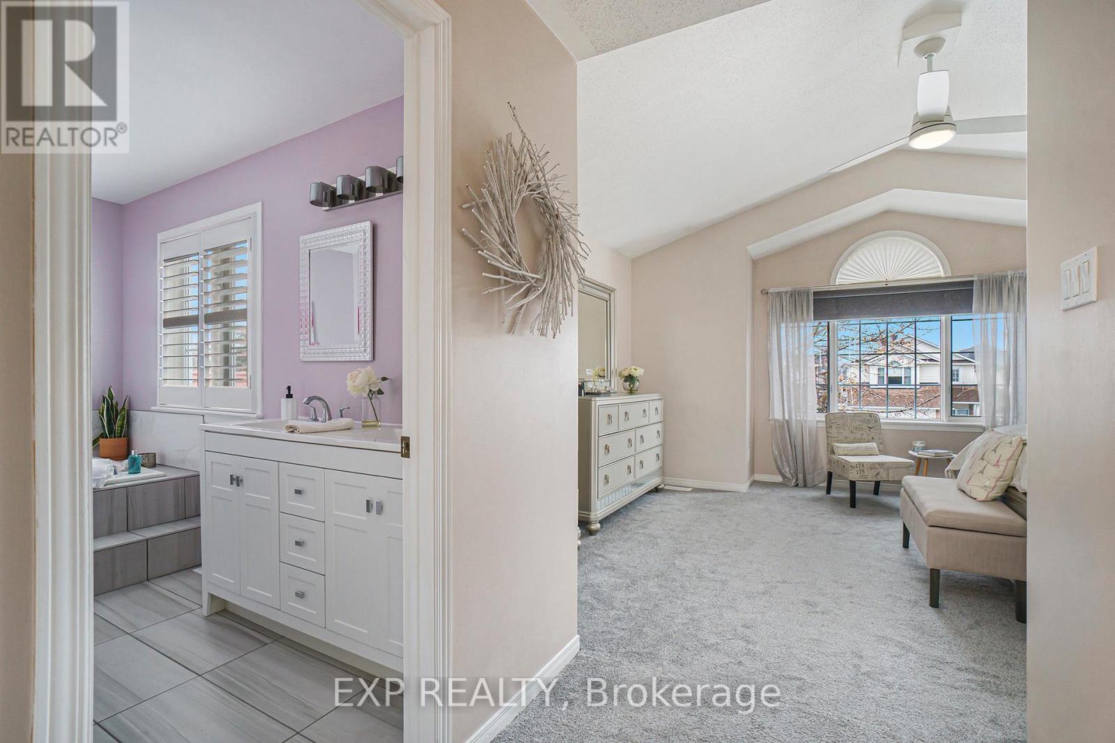 












2178 NANTES STREET

,
Ottawa,




Ontario
K4A4E5

