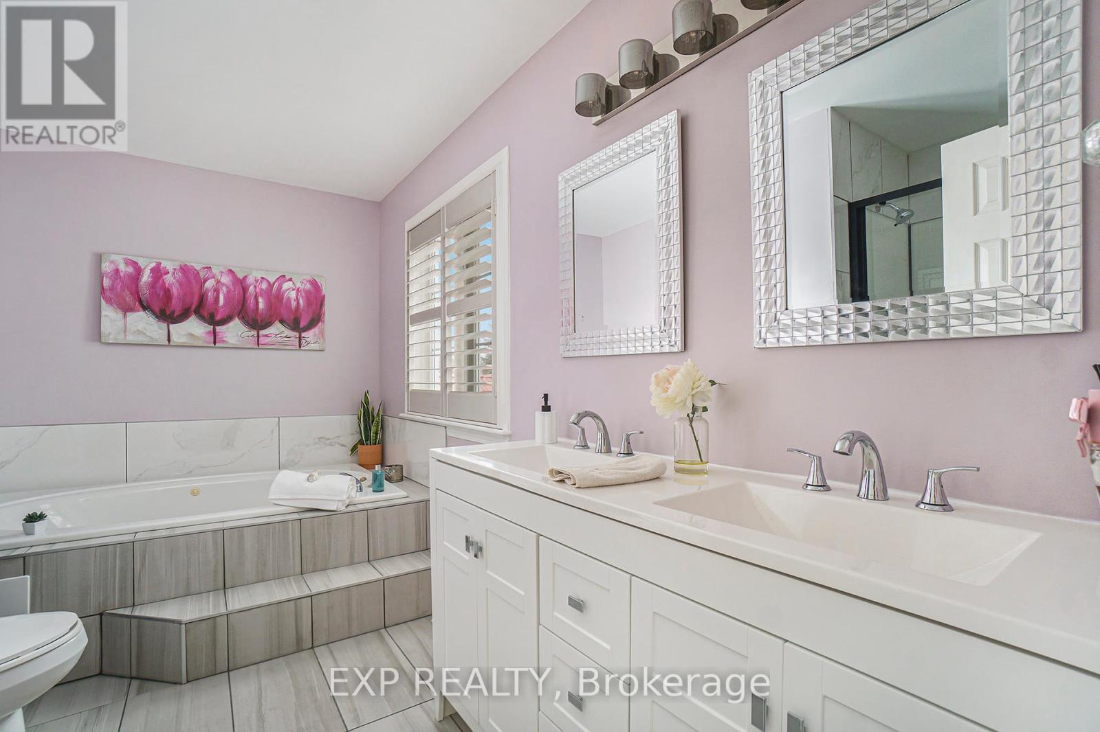 












2178 NANTES STREET

,
Ottawa,




Ontario
K4A4E5

