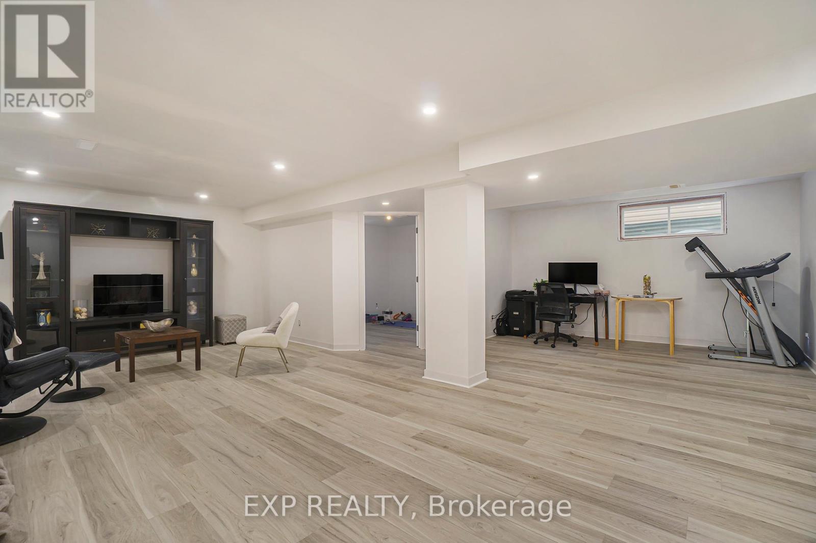 












2178 NANTES STREET

,
Ottawa,




Ontario
K4A4E5


