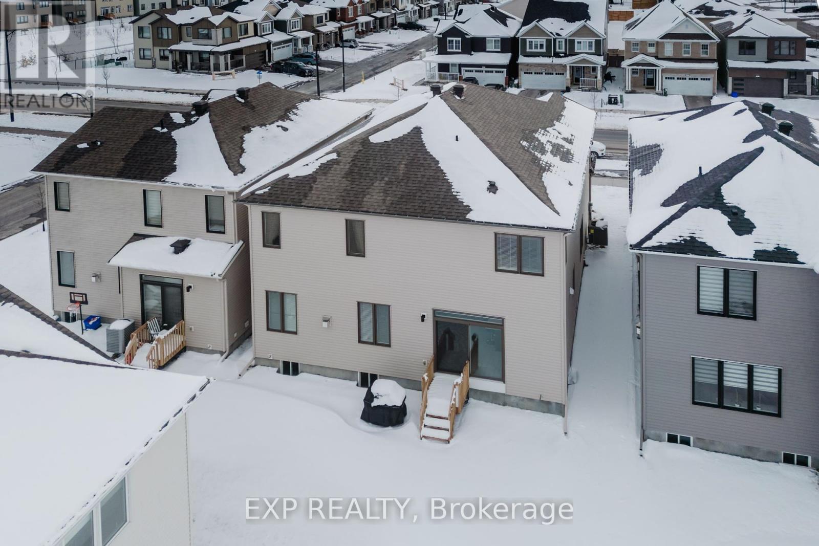 












324 MEYNELL ROAD

,
Ottawa,




Ontario
K0A2Z0


