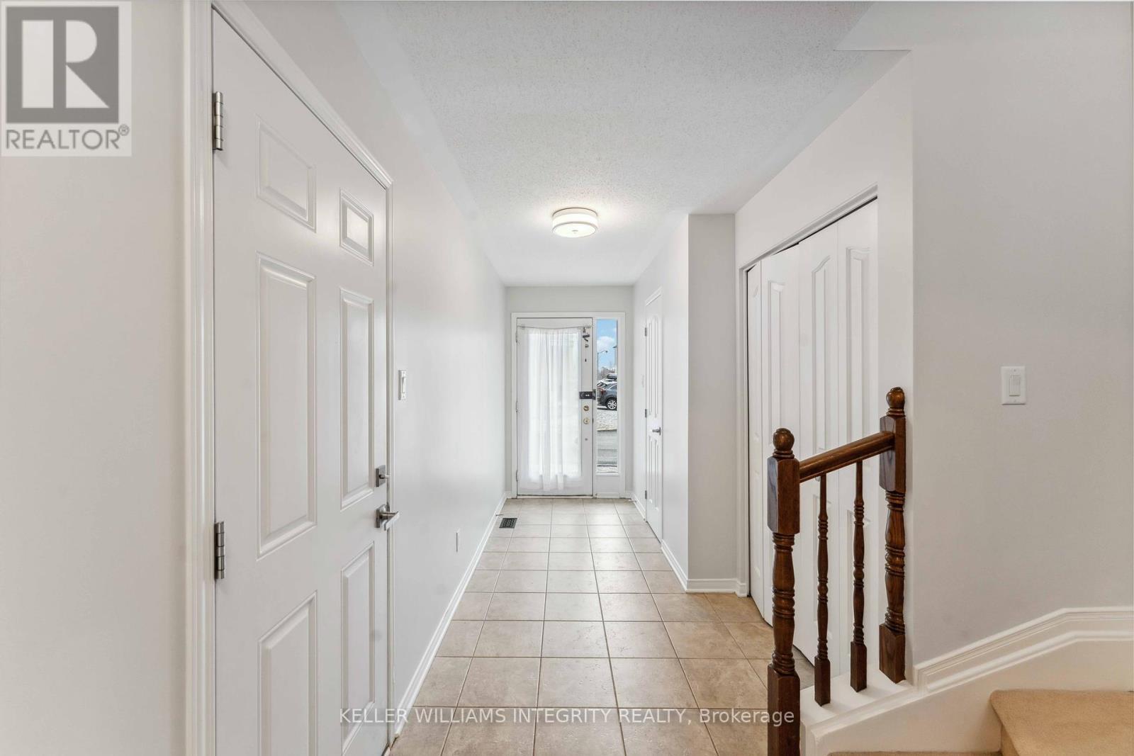 












136 QUITO PRIVATE

,
Ottawa,




Ontario
K2E0A7

