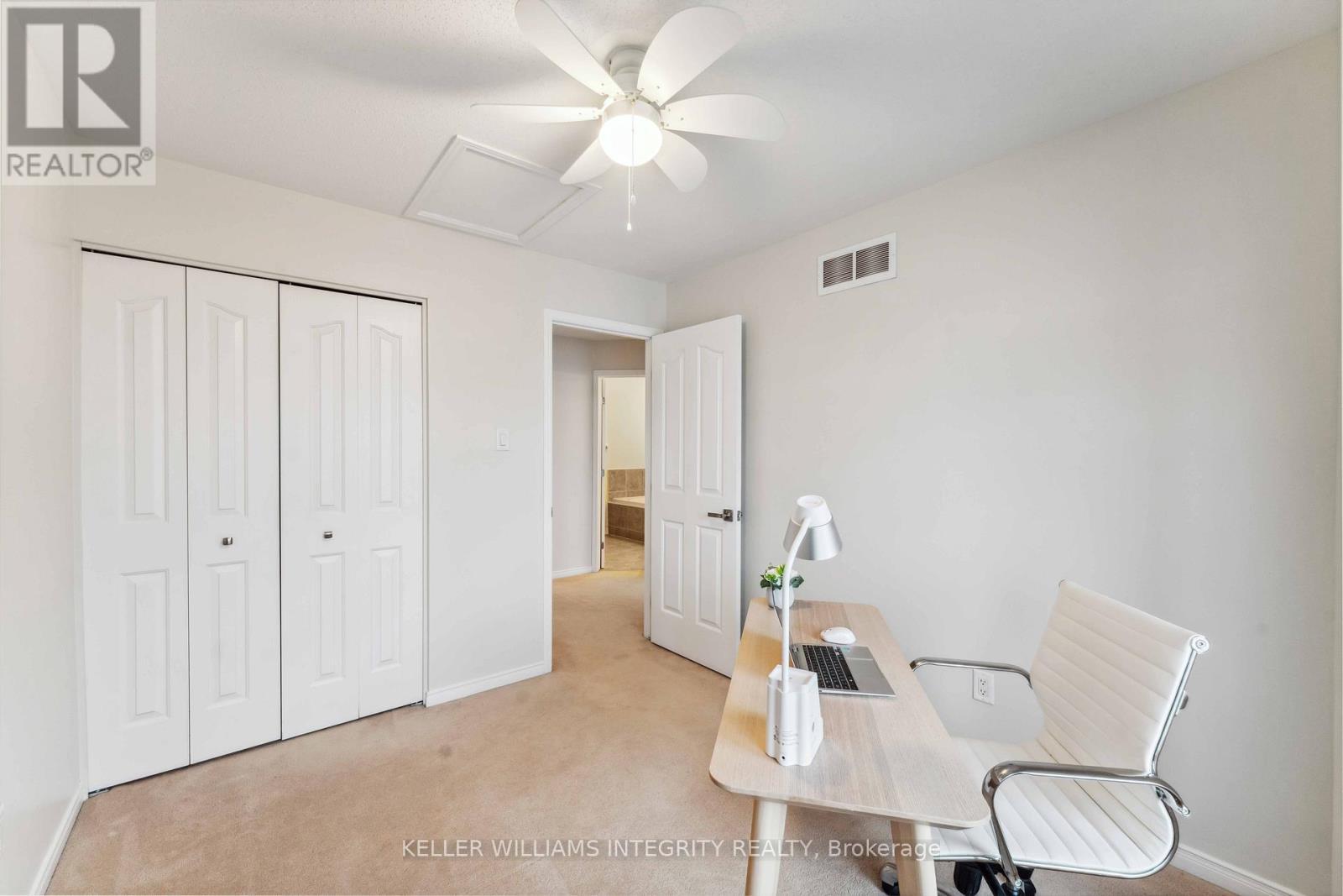 












136 QUITO PRIVATE

,
Ottawa,




Ontario
K2E0A7

