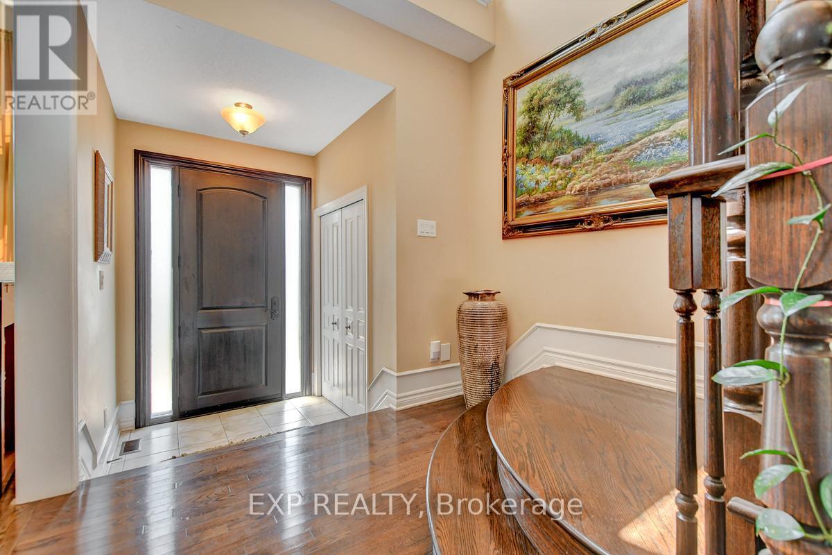 












135 RIVERSEDGE CRESCENT

,
Ottawa,




Ontario
K1V0Z8

