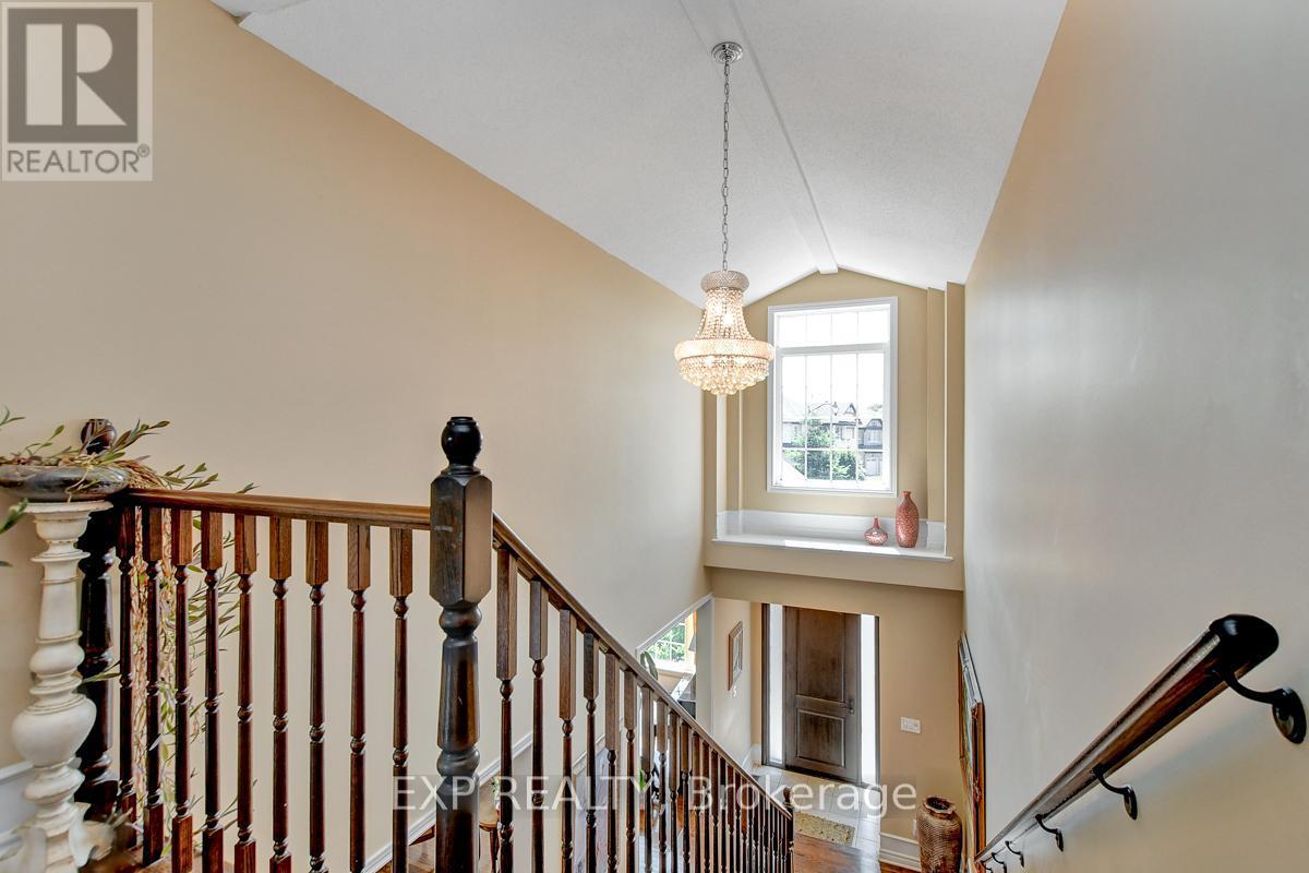 












135 RIVERSEDGE CRESCENT

,
Ottawa,




Ontario
K1V0Z8

