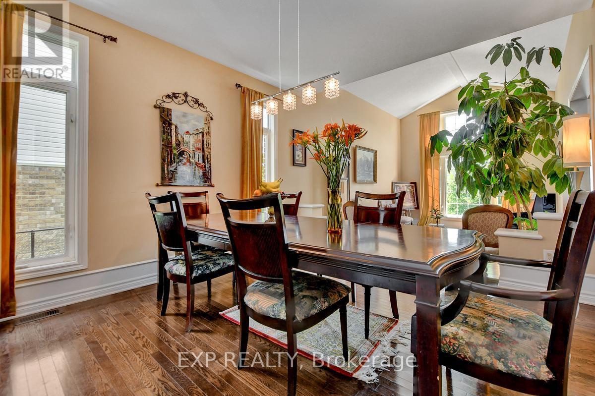 












135 RIVERSEDGE CRESCENT

,
Ottawa,




Ontario
K1V0Z8

