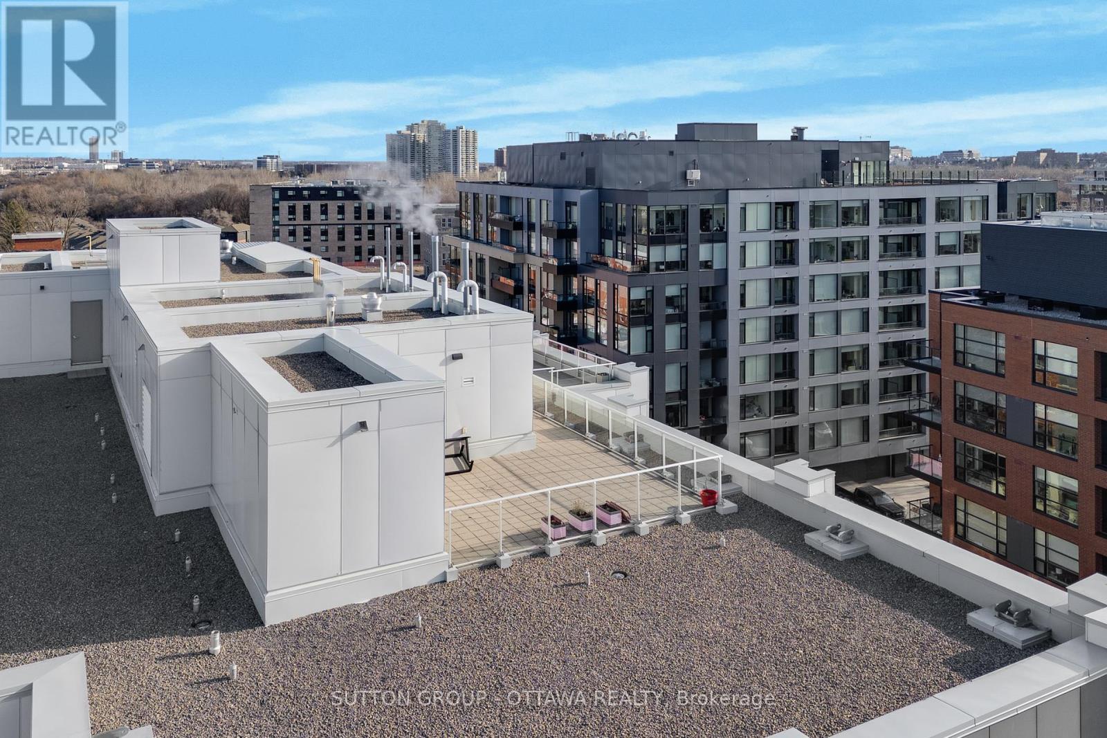 












201 - 11 AVENUE DES OBLATS AVENUE

,
Ottawa,




Ontario
K1S5V8

