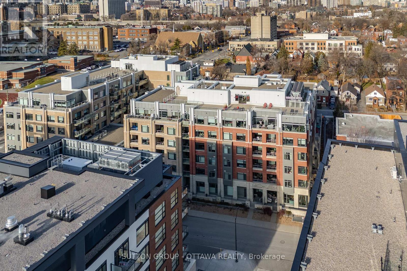












201 - 11 AVENUE DES OBLATS AVENUE

,
Ottawa,




Ontario
K1S5V8

