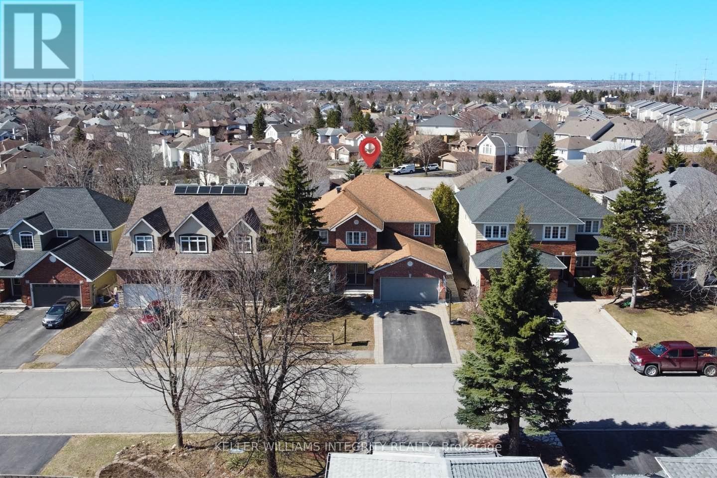 












9 SHANNONDOE CRESCENT

,
Ottawa,




Ontario
K2M2C8

